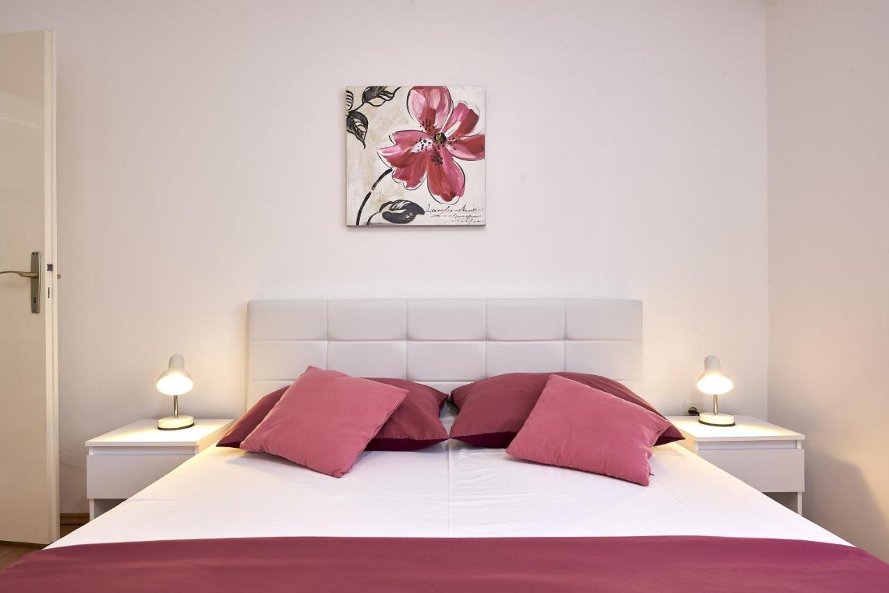 Triple Room Trogir 13102B Exterior photo